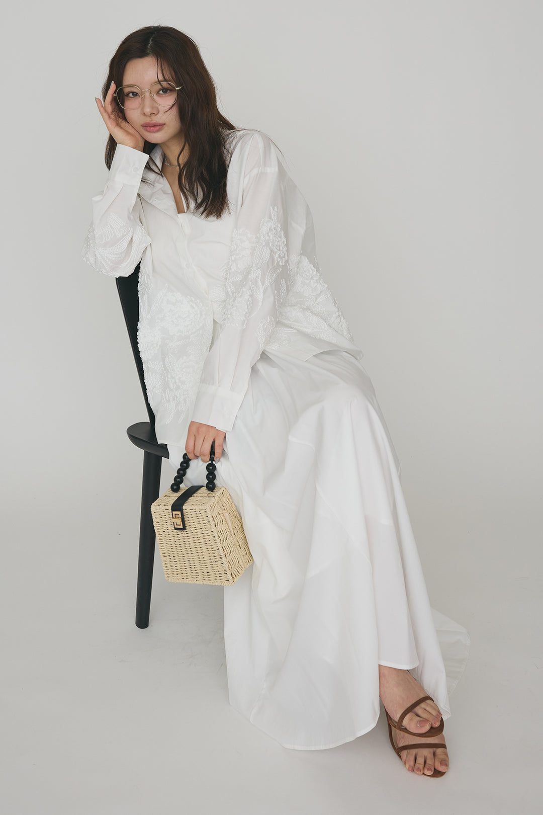 [予約/SET]フラワー刺繍モチーフオーバーシャツ+ギャザーフレア綿タッチスカート(2set)