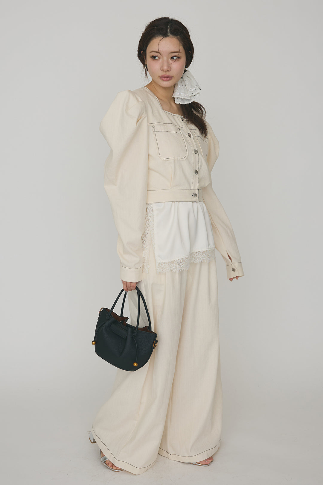 [予約/SET]マットサテンレースキャミソール+ステッチパフスリーブクロップドジャケット+ステッチデザインハイウエストデニムパンツ(3set)