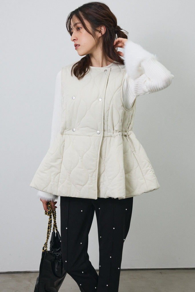 [予約]キルティングフレアシルエットベスト