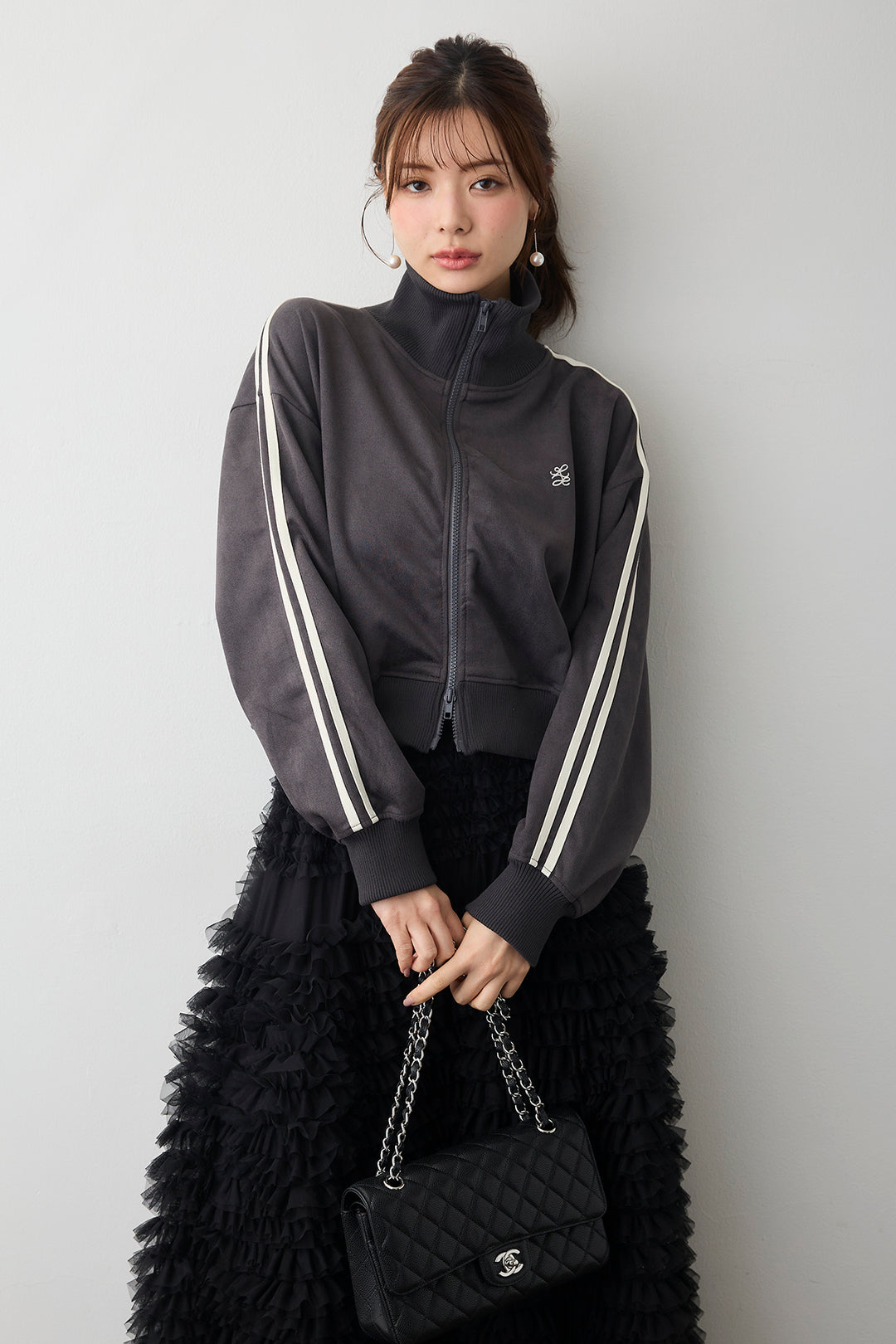 [予約/SET]スエードポンチトラックジャケット+ホイップチュールティアードスカート(2set)