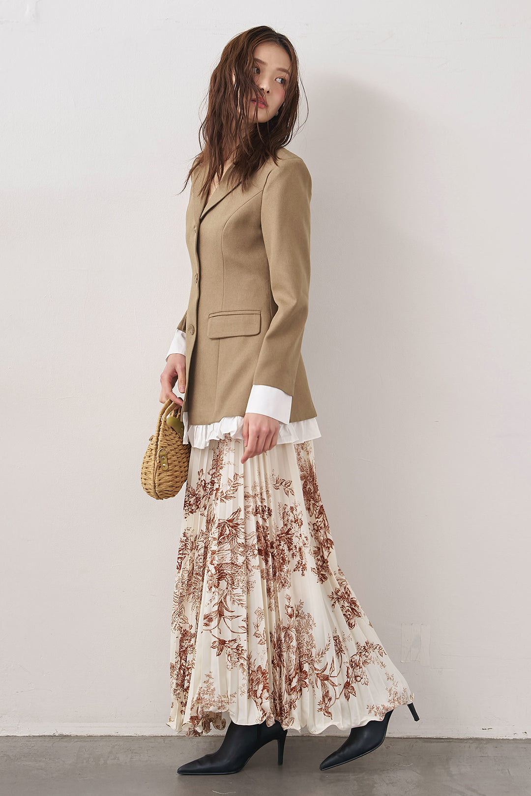 [予約/SET]プリンセスラインフリルドッキングジャケット+モノトーントワル柄プリーツスカート(2set)