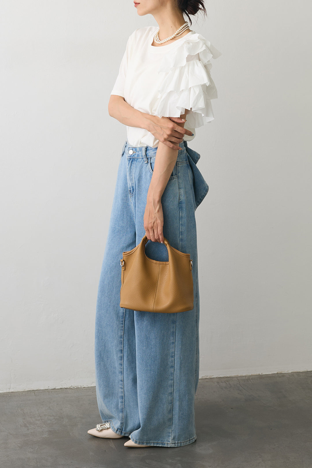 [予約/SET]アシメフリルティアードデザインTシャツ+バックリボンデザインデニムパンツ(2set)