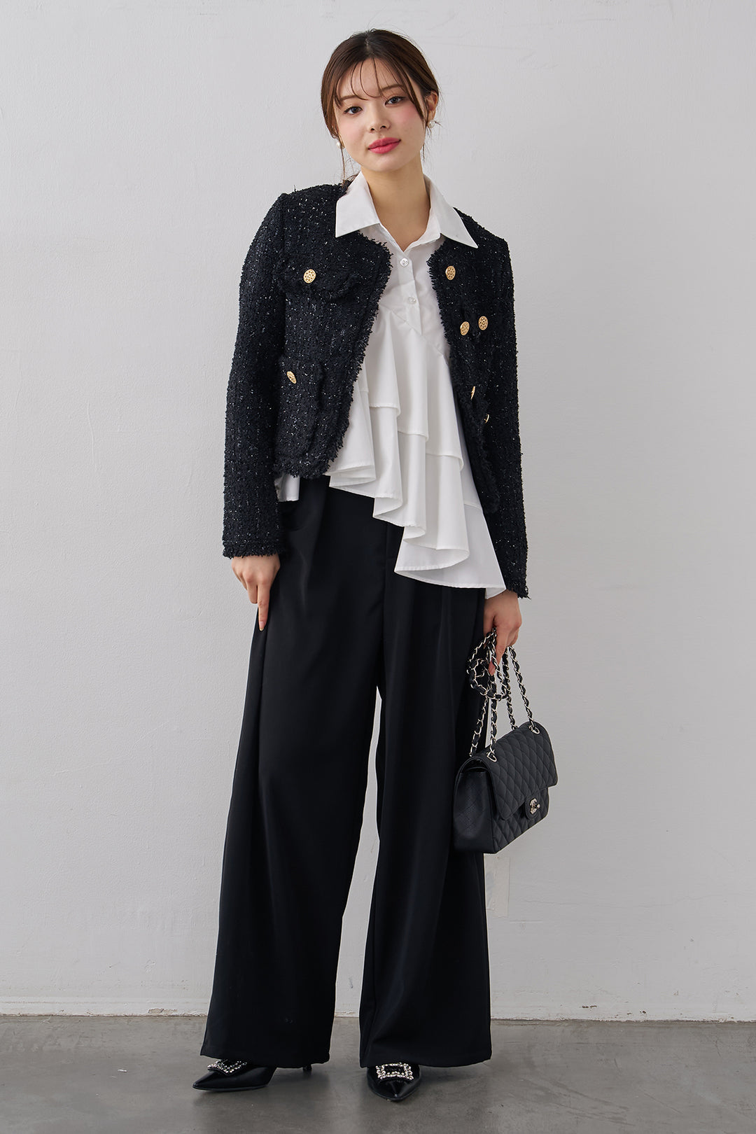 [予約/SET]アシメフリルティアードシャツ+フリンジツイードゴールドボタンジャケット+エステルツイルタックワイドカラーパンツ(3set)