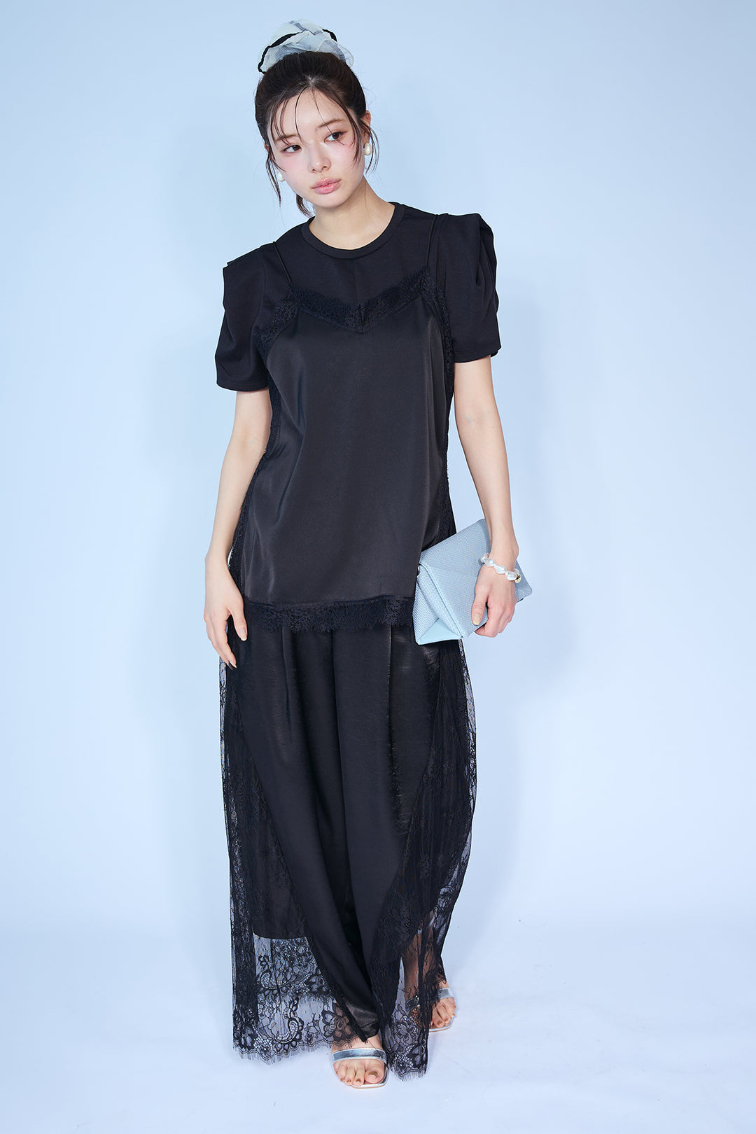 [予約/SET]スクエアショルダーデザインカットトップス+マットサテンレースキャミソール+サイドレースデザインリラックスパンツ(3set)