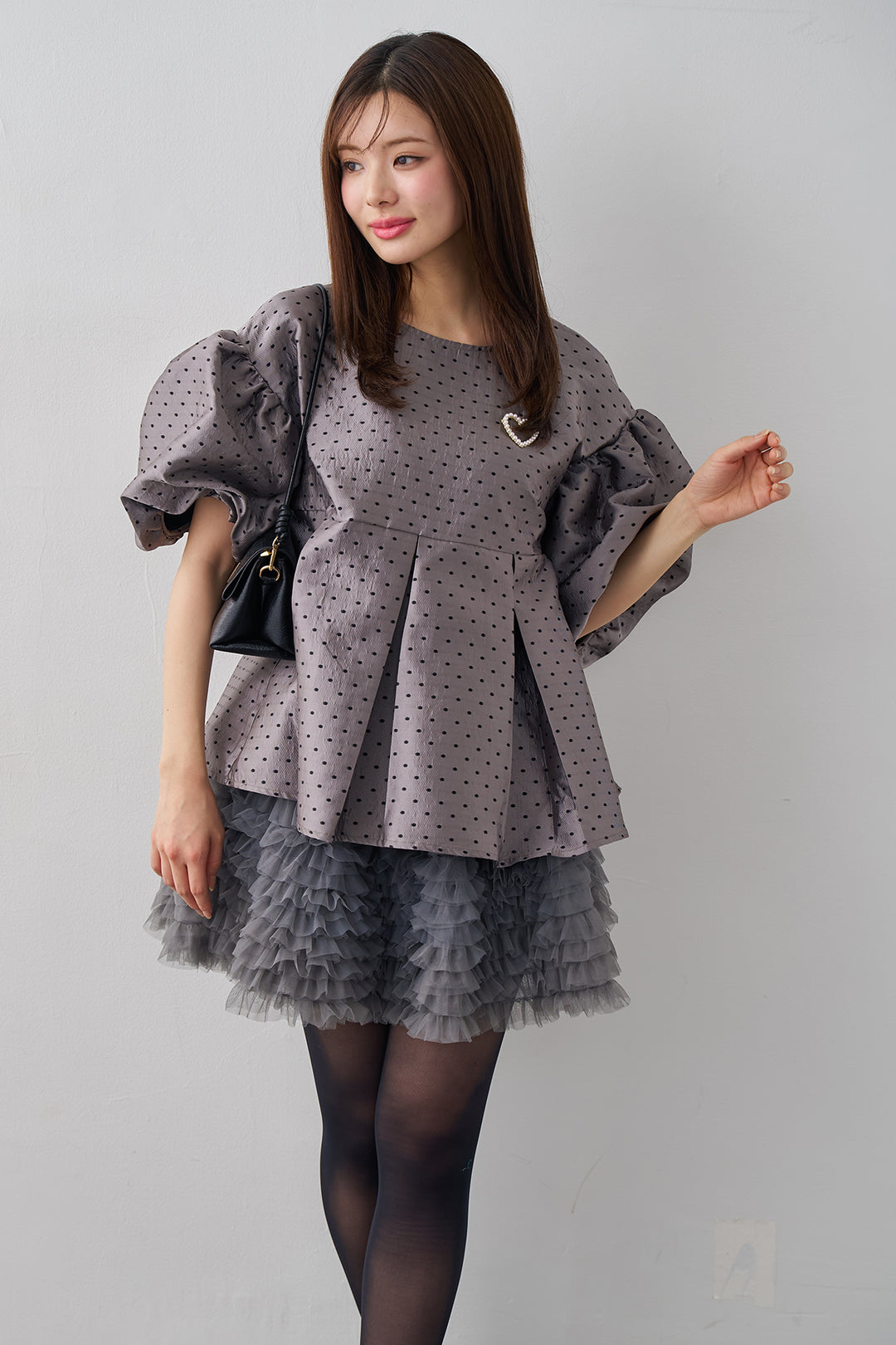 [予約/SET]ハートブローチ付ドットジャガードブラウス+ホイップチュールミニ丈スカート(2set)