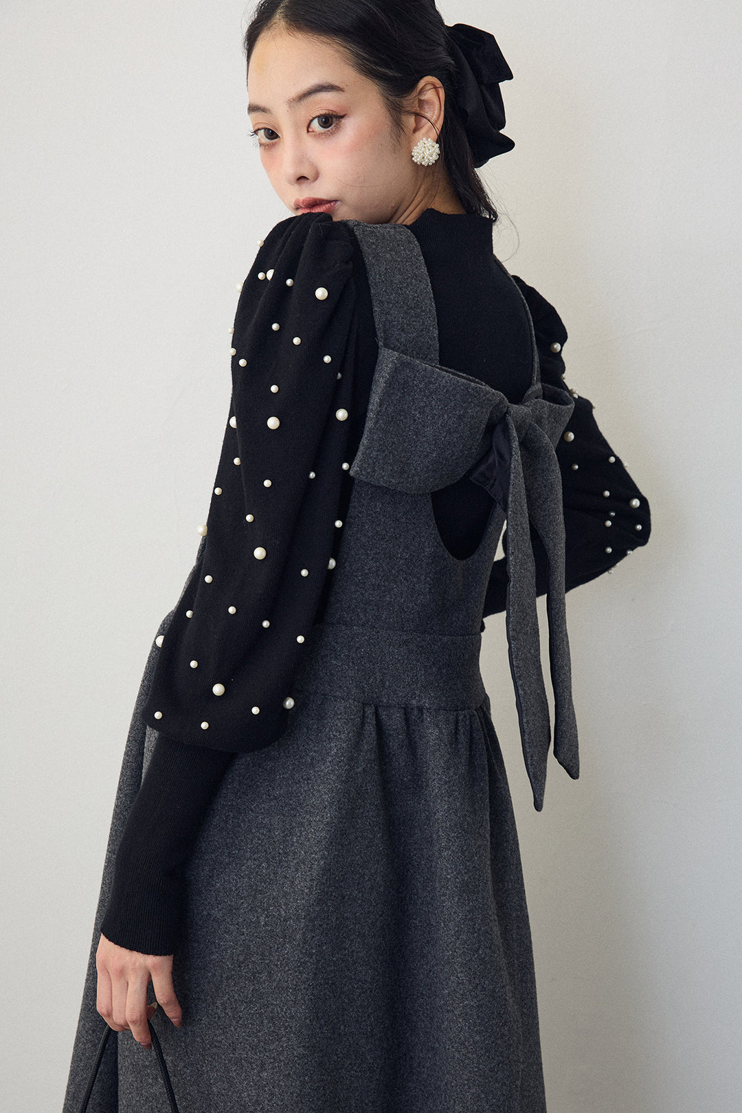 [予約/SET]パフスリーブランダムパールニット+バックリボンボックスシルエットジャンスカ(2set)