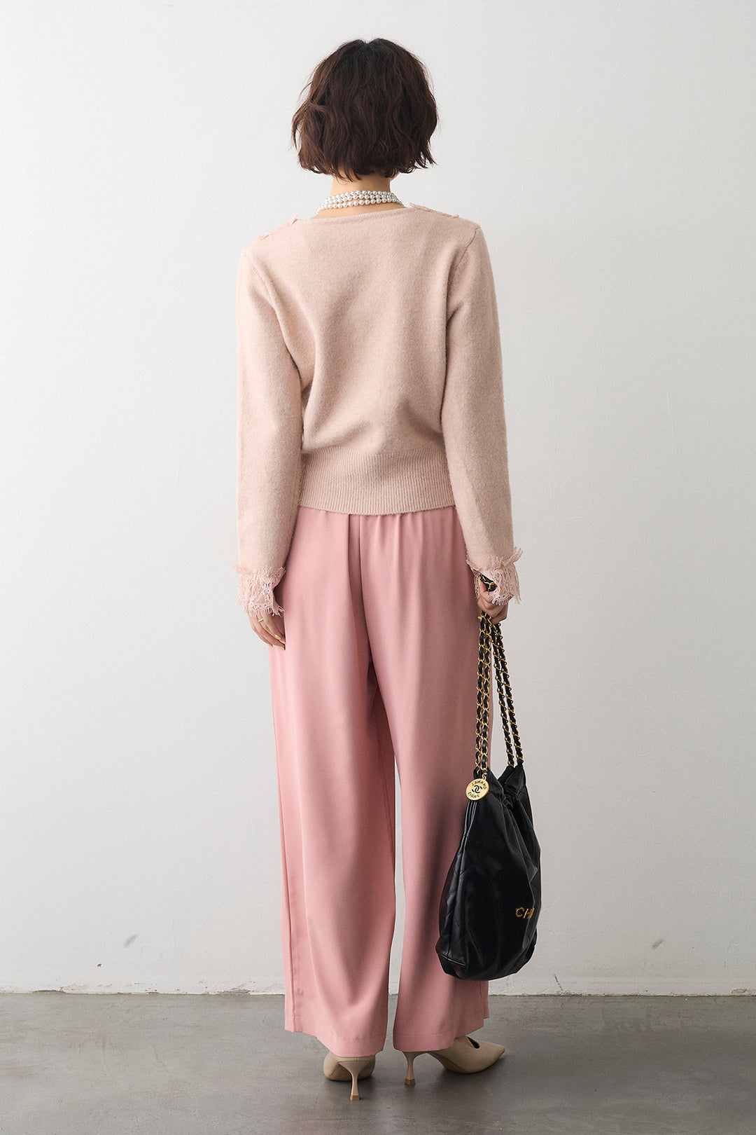 [予約/SET]レースVラインボタンニット+とろみドロストワイドパンツ(2set)