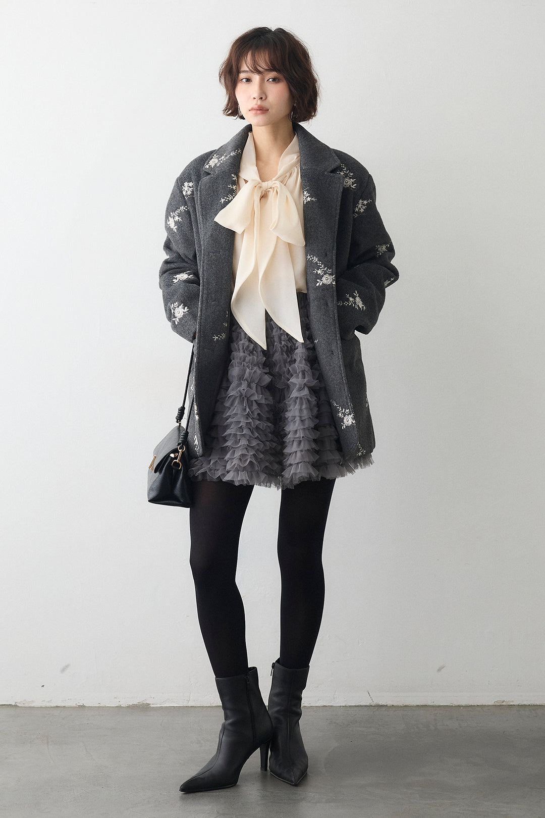 [予約/SET]フラワーエンブロイダリーモッサジャケット+ホイップチュールミニ丈スカート(2set)