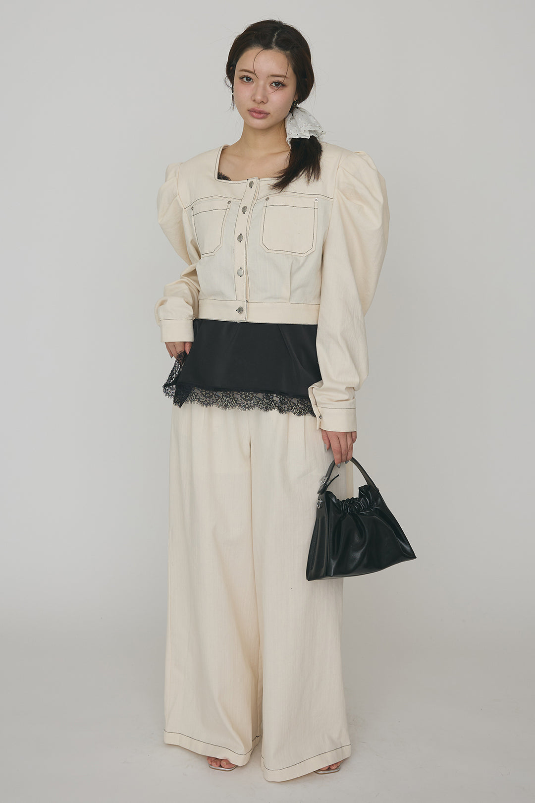 [予約/SET]マットサテンレースキャミソール+ステッチパフスリーブクロップドジャケット+ステッチデザインハイウエストデニムパンツ(3set)