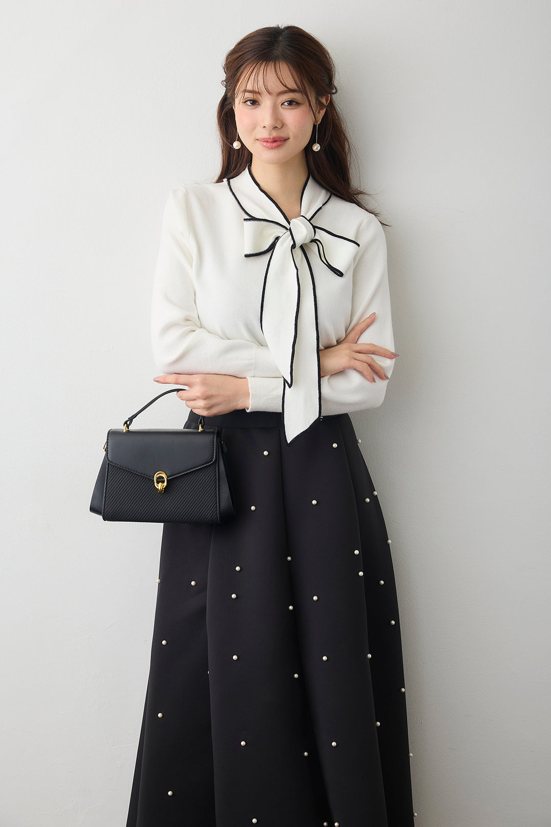 [予約]配色ボウタイリボンニット