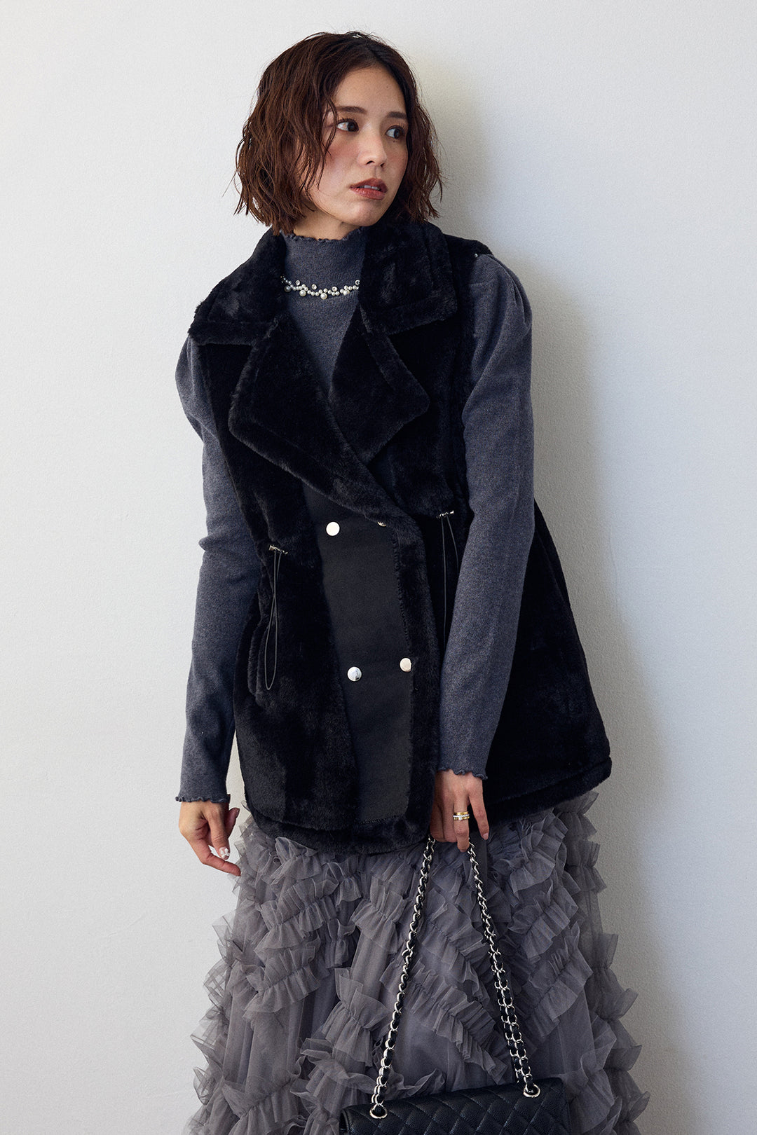 [予約]ネックショルダーパールポイントニット