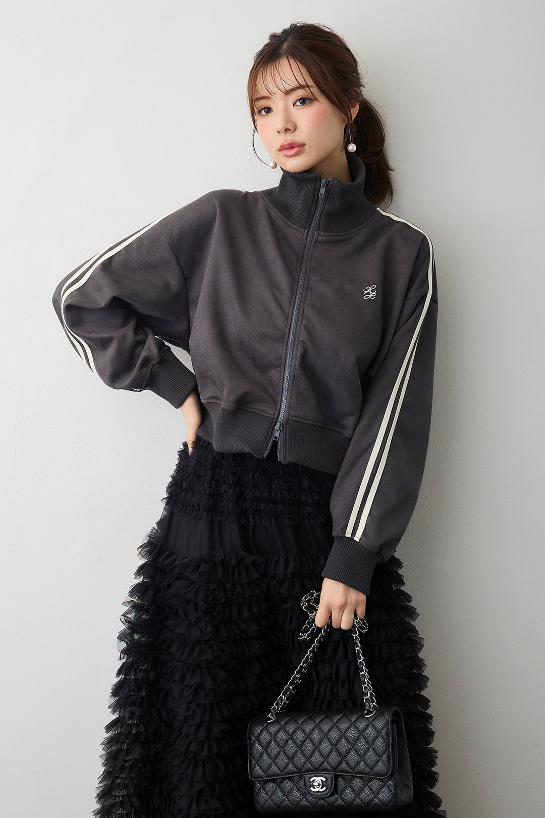 [予約/SET]スエードポンチトラックジャケット+ホイップチュールティアードスカート(2set)