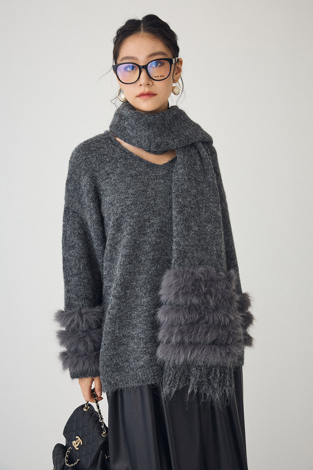 [予約/SET]マフラー付きファーラインデザインニットカーデ+レザーライクバルーンスカート(2set)