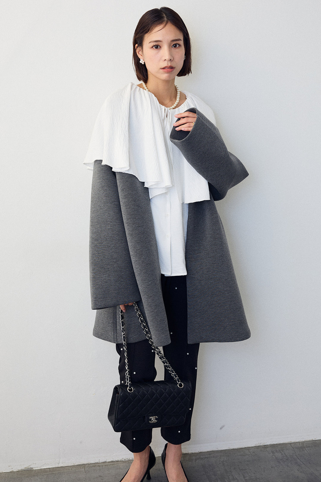 [予約/SET]BIGフリルカラーブラウス+フリルポケットボンディングノーカラーコート(2set)