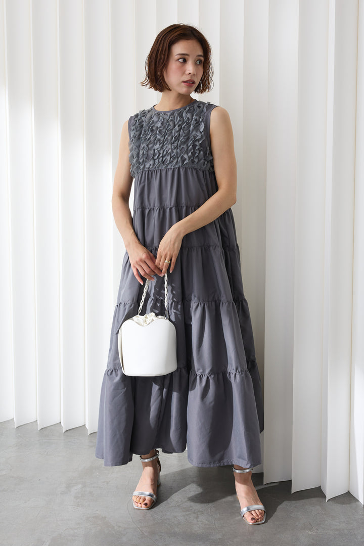 [予約]ホイップフリルティアードノースリワンピ