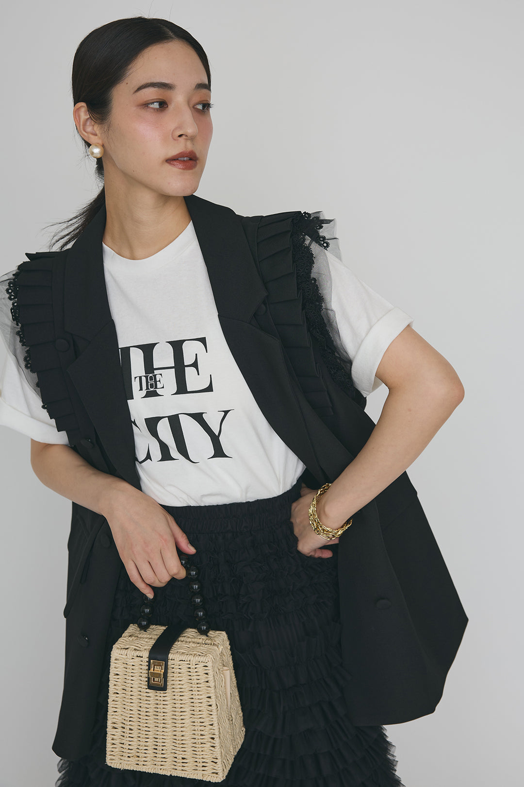 [予約/SET]フリルショルダーテーラーマニッシュベスト+ホイップチュールティアードスカート(2set)