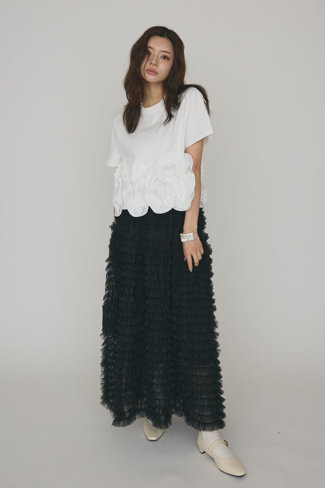 [予約/SET]フリルウェーブヘムカットTシャツ+ホイップチュールティアードスカート(2set)