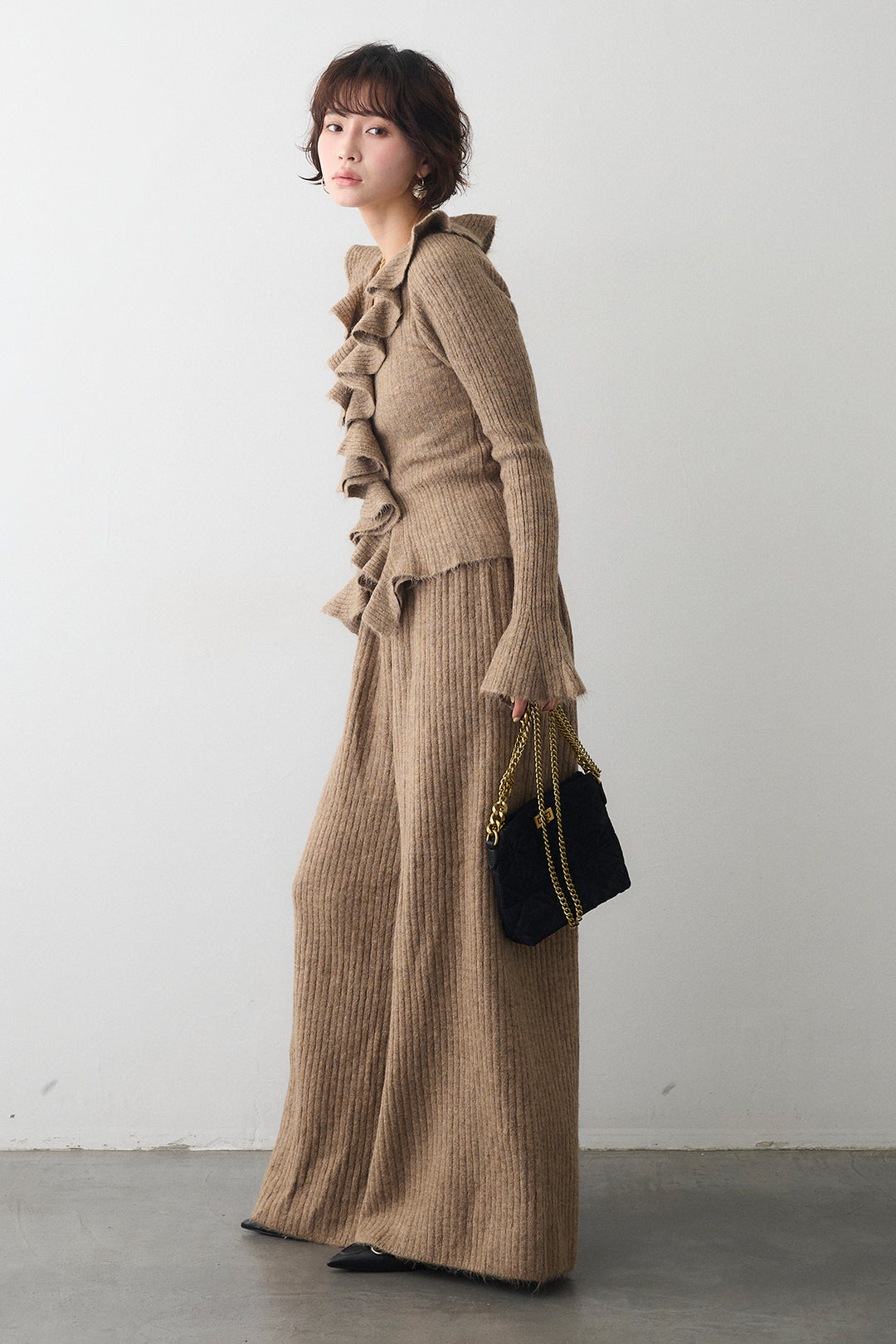 [予約]フロントフリル美ラインニットセットアップ