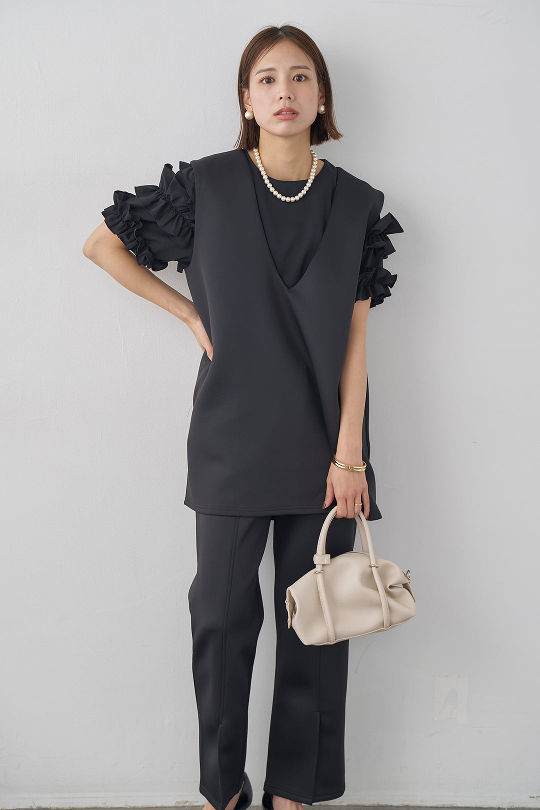 [予約]フリルスリーブプルオーバーブラウス