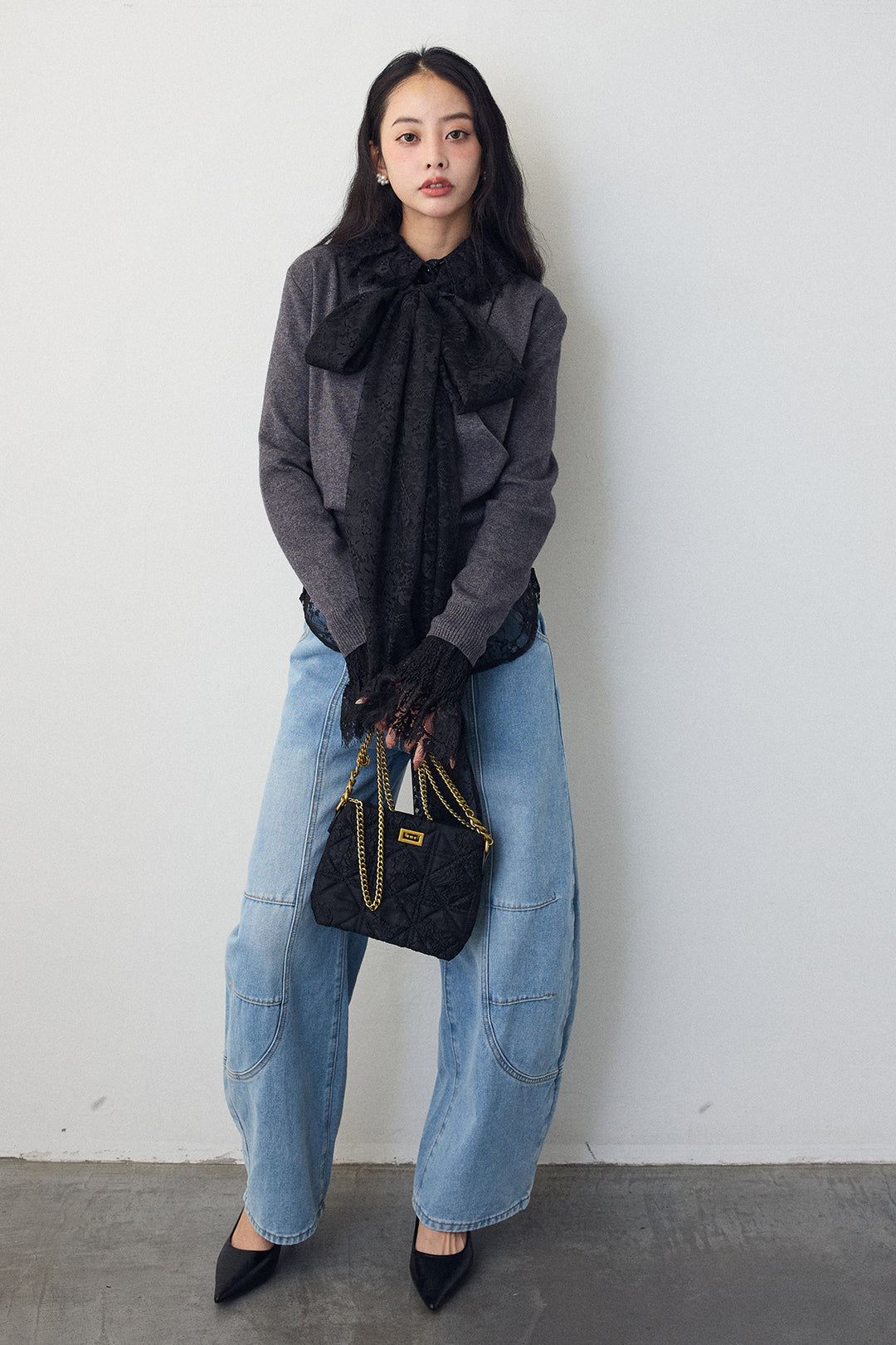 [予約/SET]クラシカルレースボウタイブラウス+カシュクールデザインニット+ステッチ美ラインカーブデニムパンツ(3set)