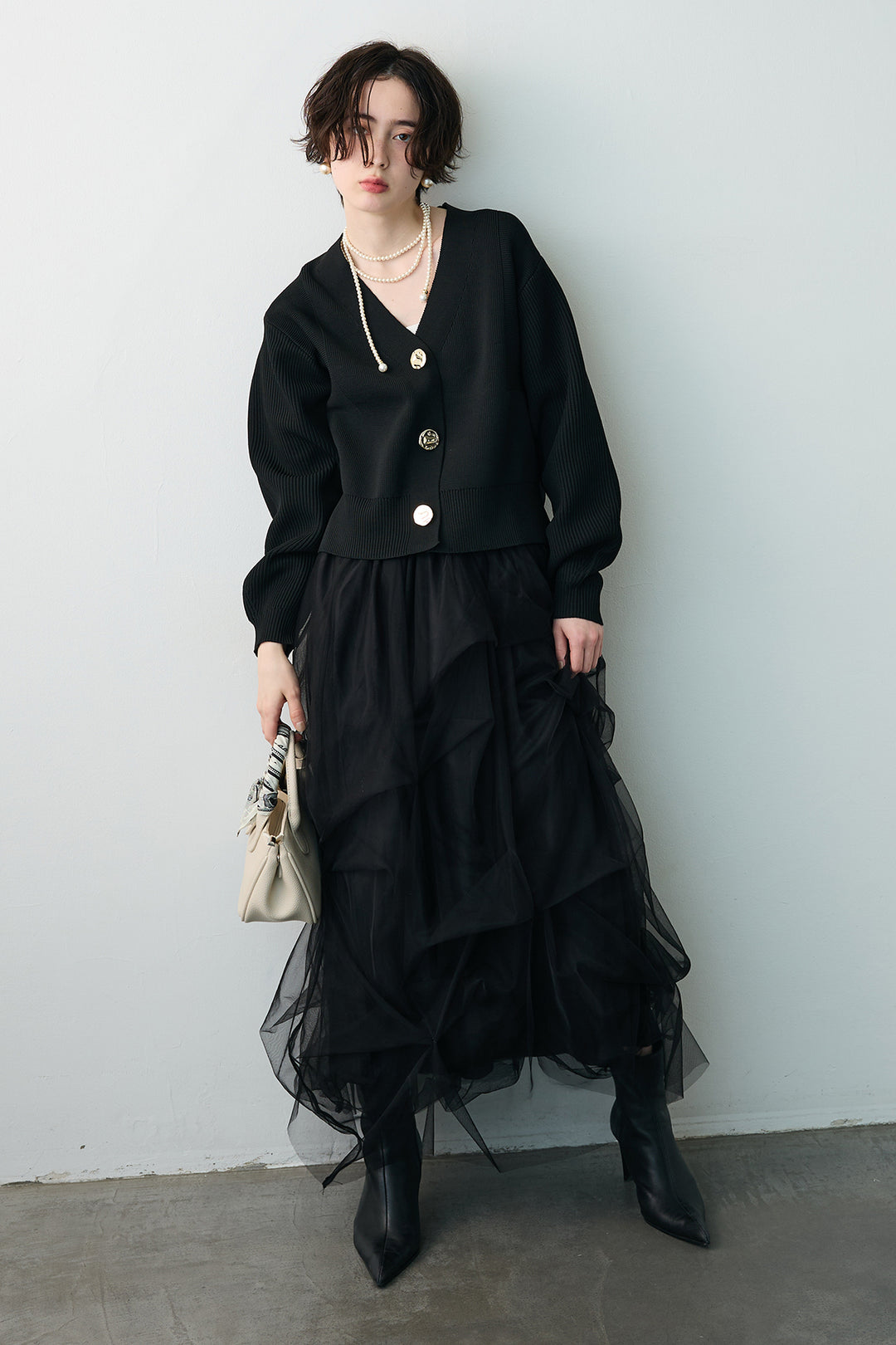 [予約/SET]スポンディッシュBIGボタンクロップドカーデ+マルチパターンタックチュールスカート(2set)