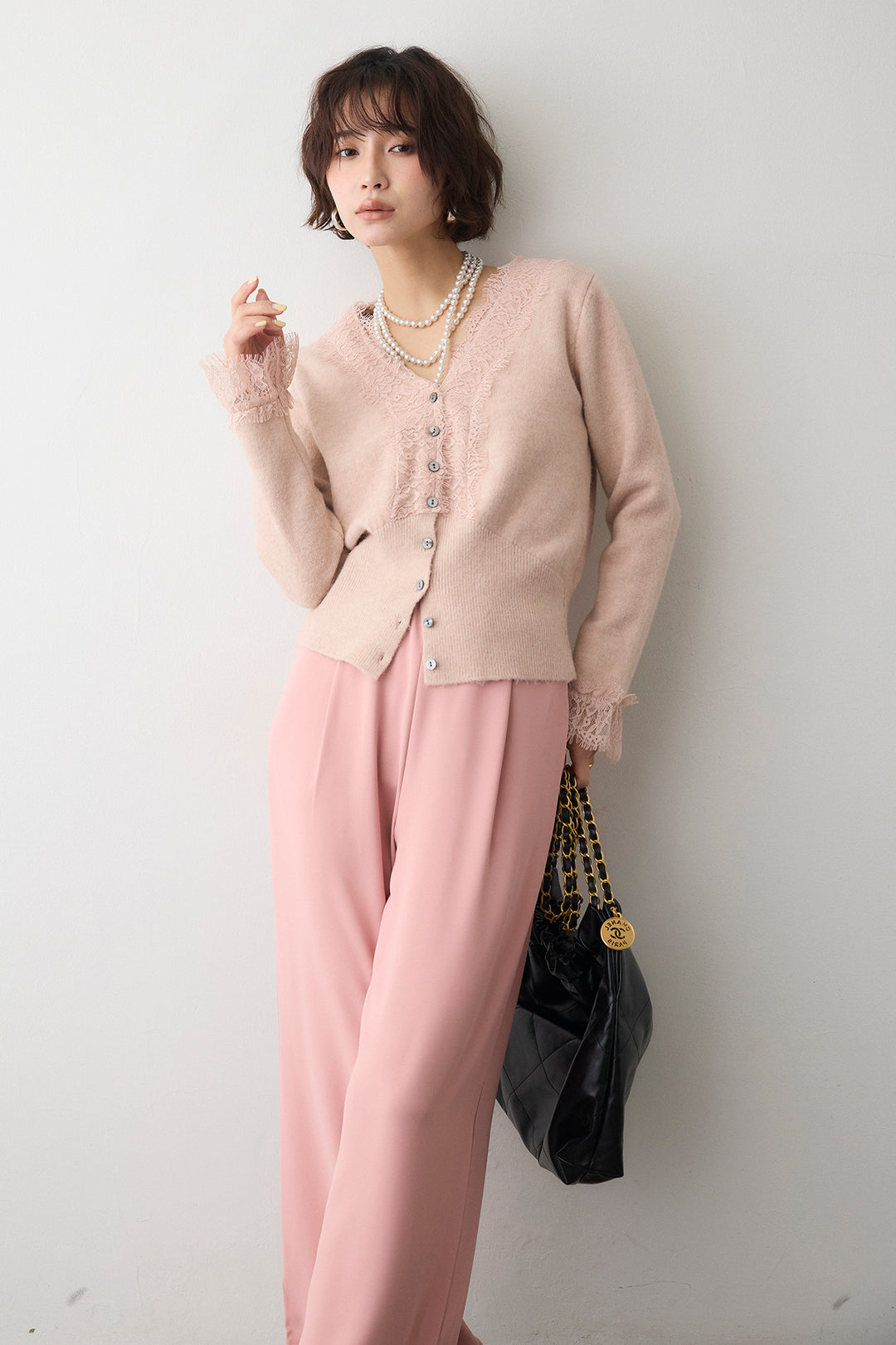 [予約/SET]レースVラインボタンニット+とろみドロストワイドパンツ(2set)