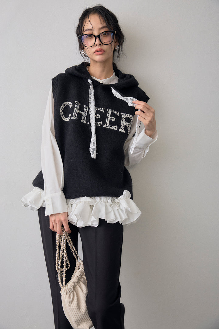 [予約]レースリボンロゴフードスリーブレスニット