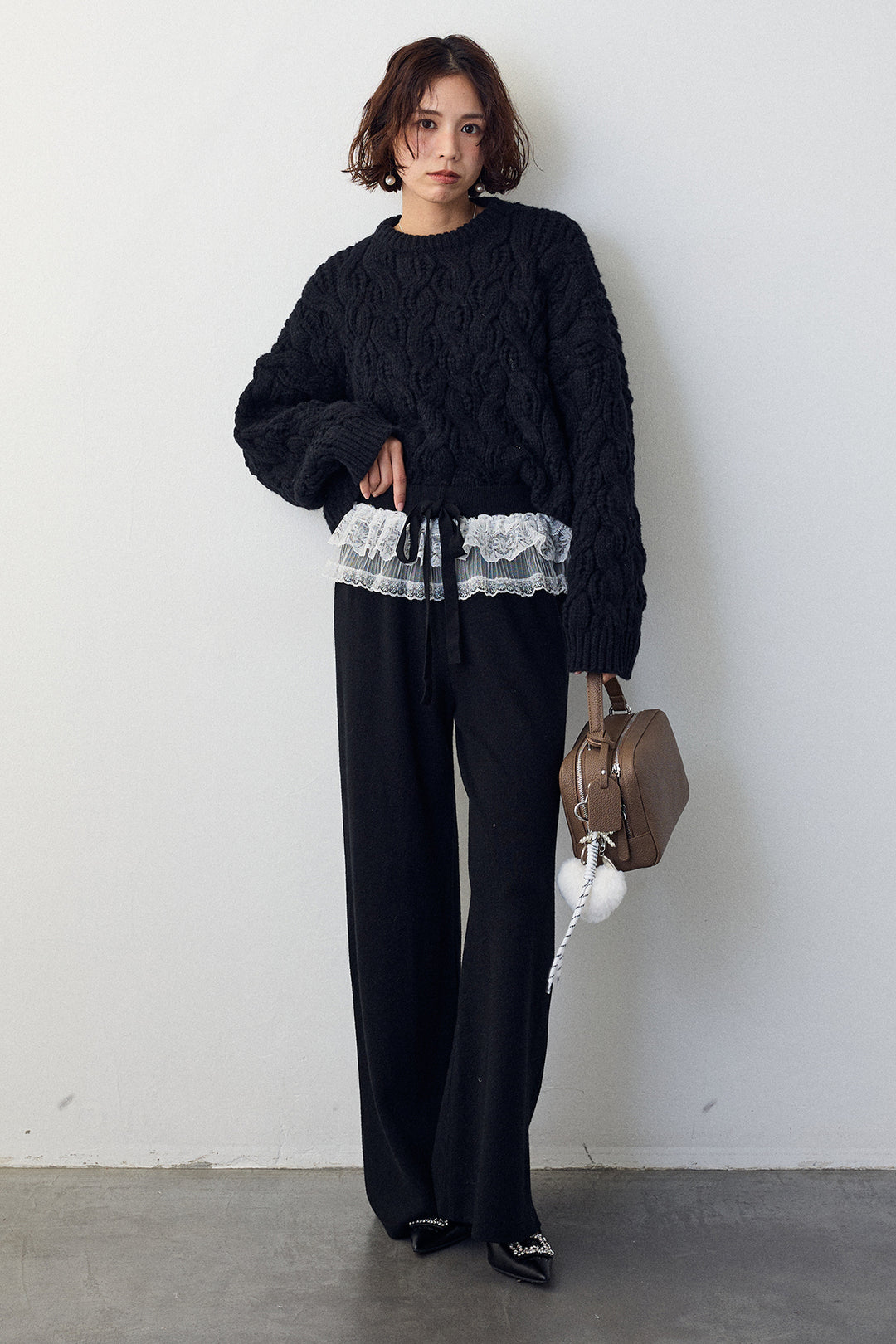 [予約/SET]ニュアンスケーブルクロップドニット+ウエストレースニットストレートパンツ(2set)
