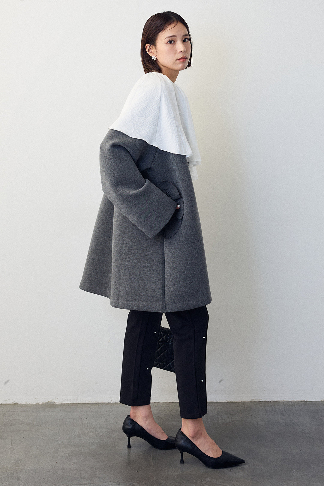 [予約/SET]BIGフリルカラーブラウス+フリルポケットボンディングノーカラーコート(2set)