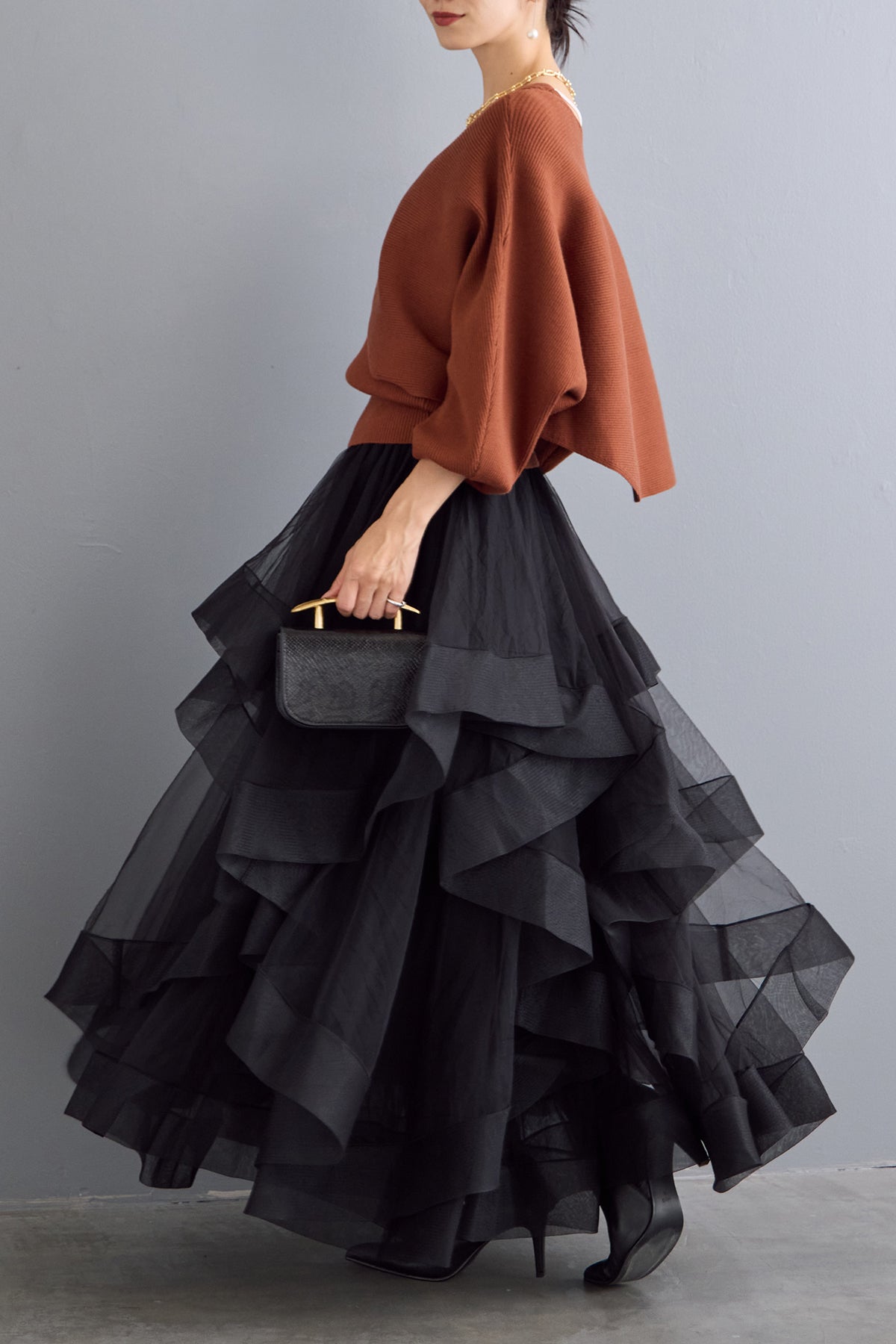 予約/SET]アシメケープタンクニットセット+ランダムフリルティアード