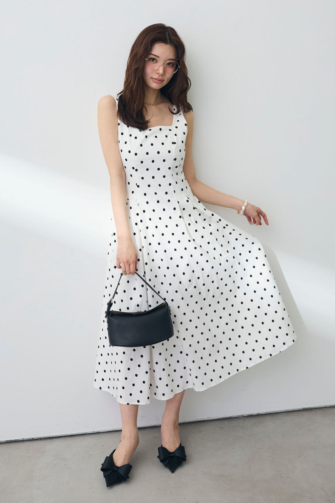 [予約]ドットレトロシルエットワンピース
