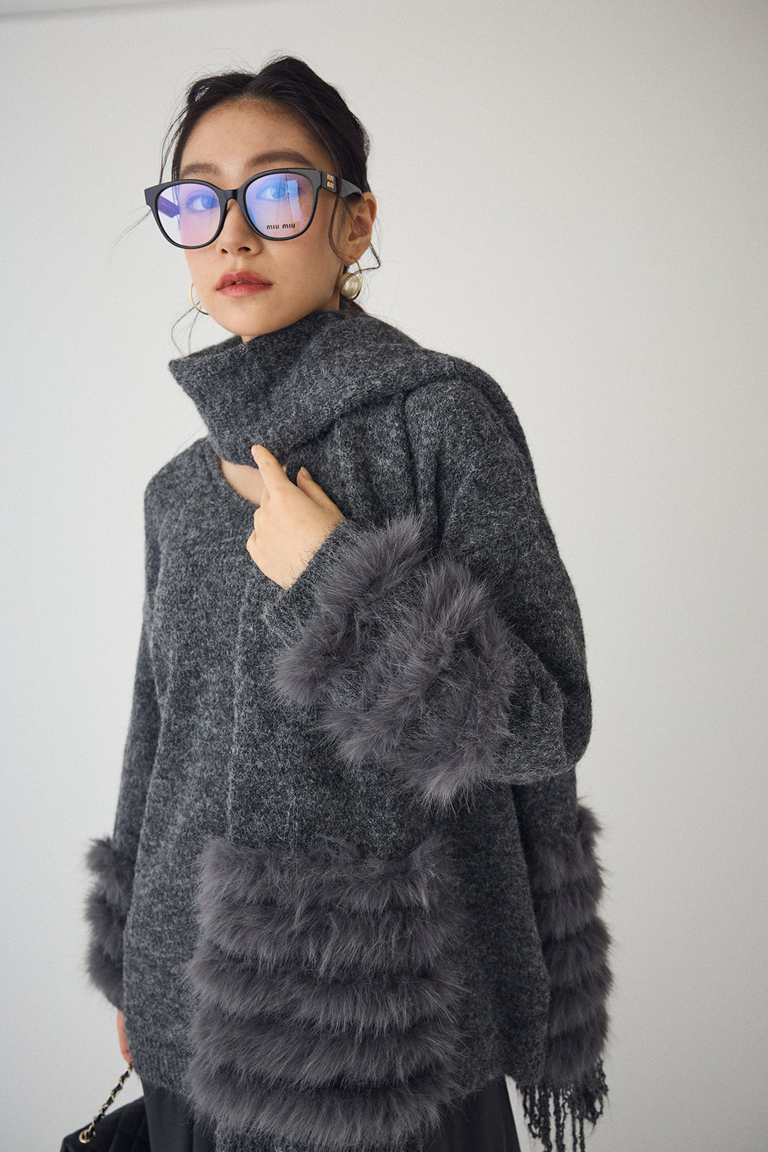 [予約/SET]マフラー付きファーラインデザインニットカーデ+レザーライクバルーンスカート(2set)