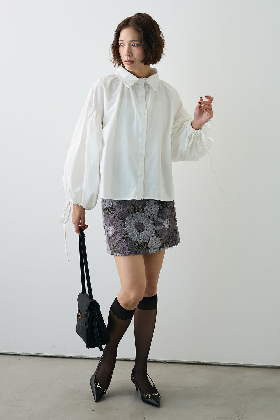 [予約/SET]ワイドスリーブドロストクロップドシャツ+ブルームフラワーミニスカート(2set)