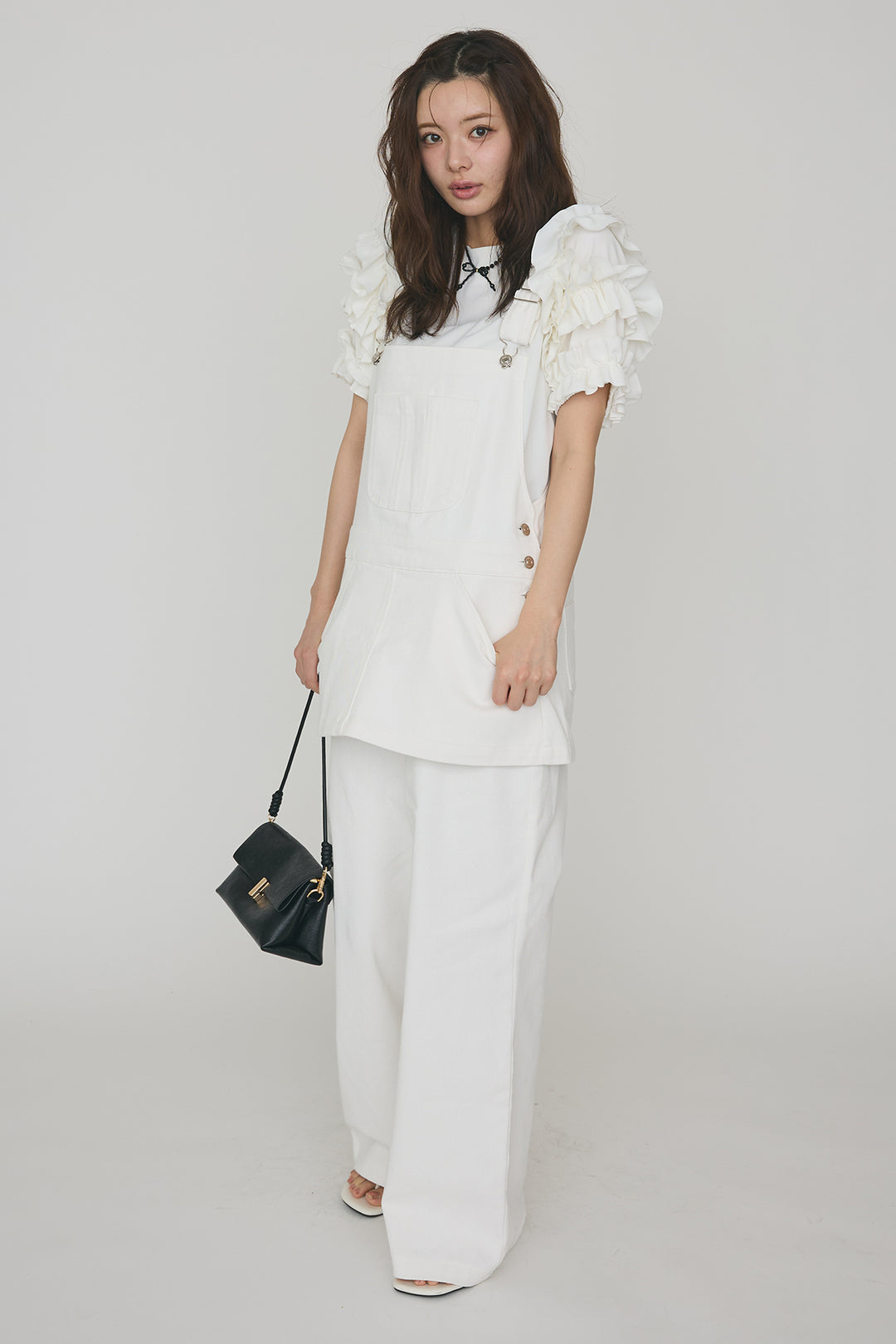 [予約/SET]フリルスリーブプルオーバーブラウス+エプロンデニムサロペ(2set)