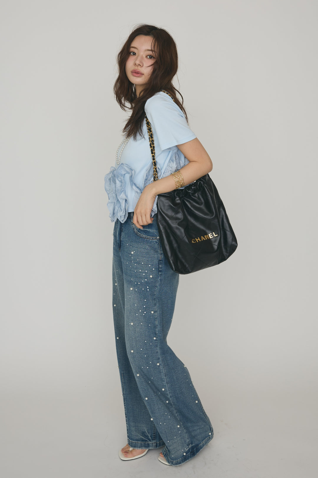 [予約/SET]フリルウェーブヘムカットTシャツ+パールラインストーンハイウエストデニム(2set)