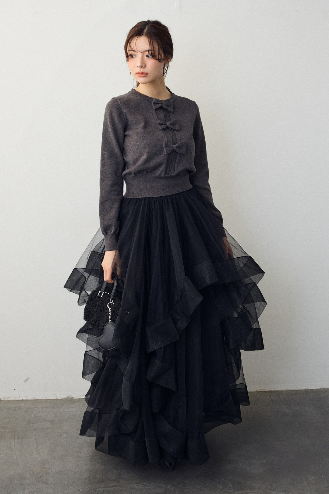 [予約/SET]フロントリボンモチーフカーデ+ランダムフリルティアードボリュームスカート(2set)