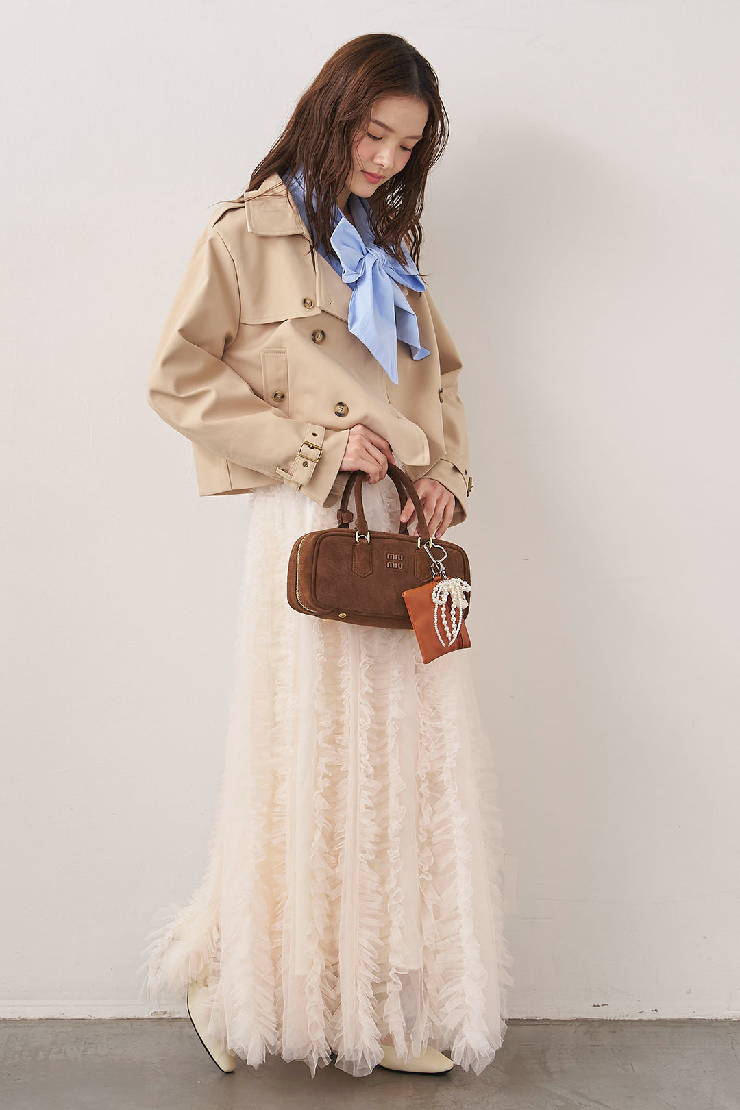 [予約/SET]BIGリボン綿ブラウス+クラシカルショートトレンチ+Iラインホイップチュールスカート(3set)