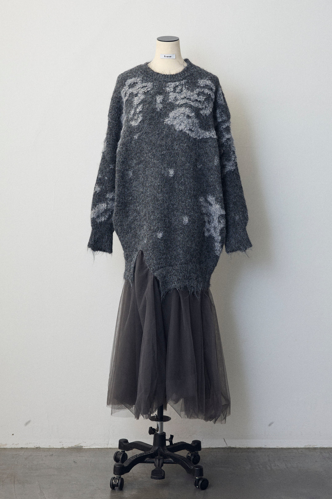 [予約]モチーフジャガードレイヤードニットワンピ