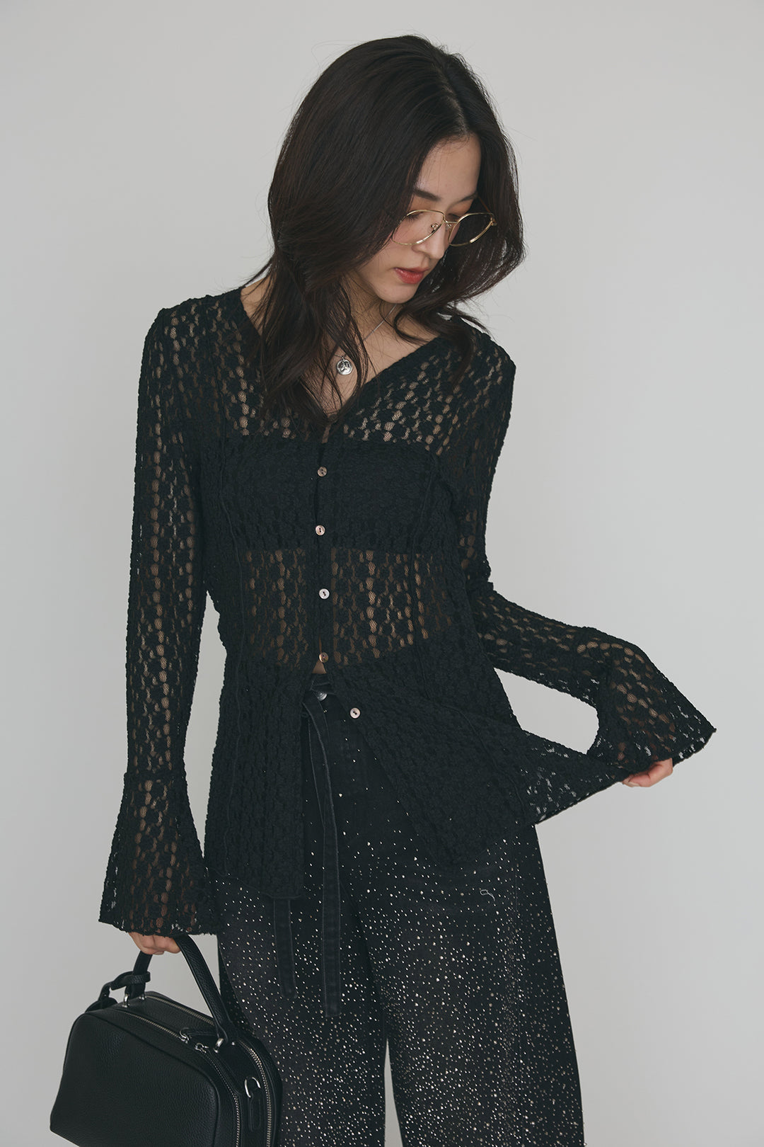 [予約/SET]カットレースフラワーVネックカーデ+ラインストーン美ラインデニム(2set)