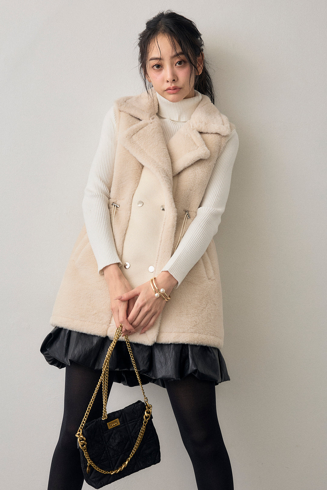 [予約/SET]ベーシックリブタートルニット+テディボアウエストドロストベスト+フェイクレザーティアードバルーンミニスカート(3set)