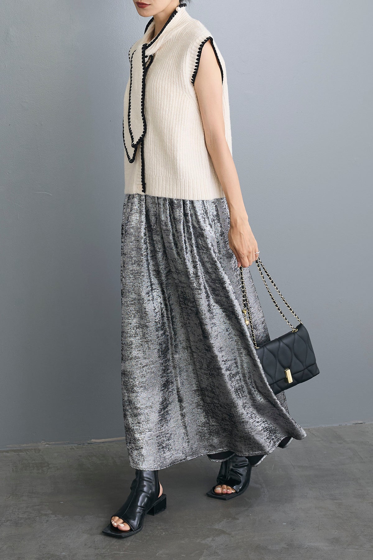CHANELニットタイトスカート SATIN TIGHT SKIRT｜CONVERSE TOKYO (コンバーストウキョウ
