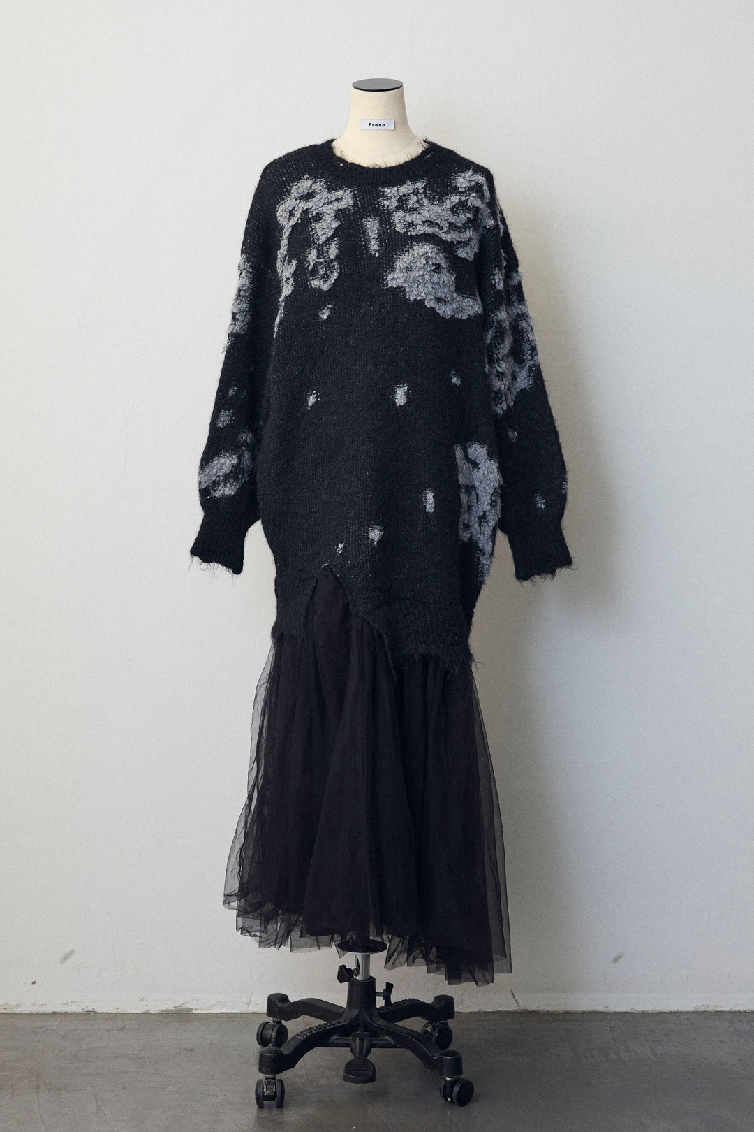 [予約]モチーフジャガードレイヤードニットワンピ