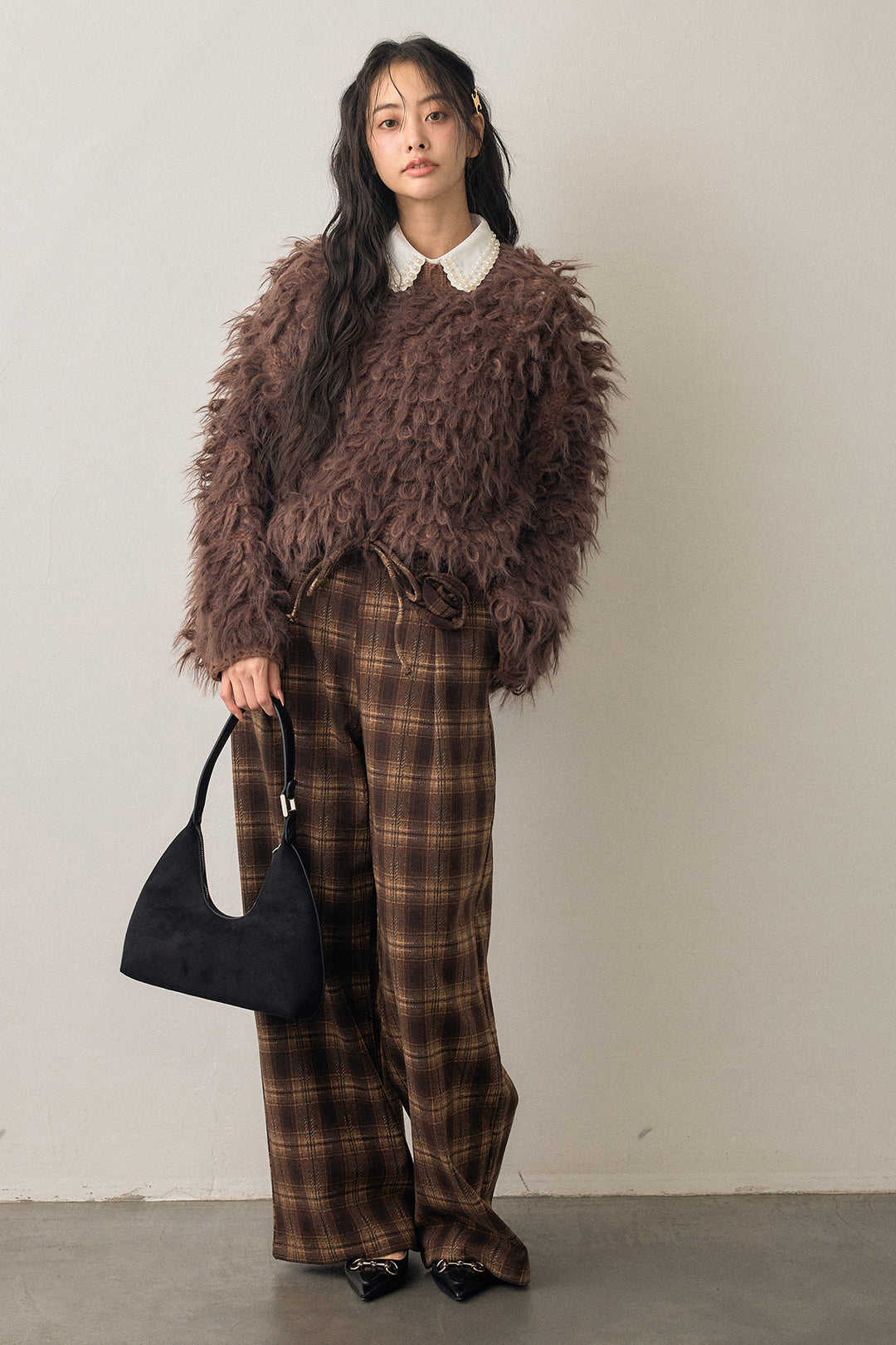 [予約/SET]2連パール付け襟+ループシャプルオーバーニット+クラシカルチェックフラワーモチーフ付きパンツ(3set)