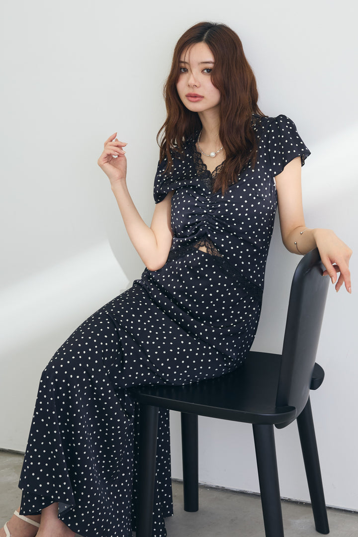 [予約]フロントカットドット美シルエットワンピ