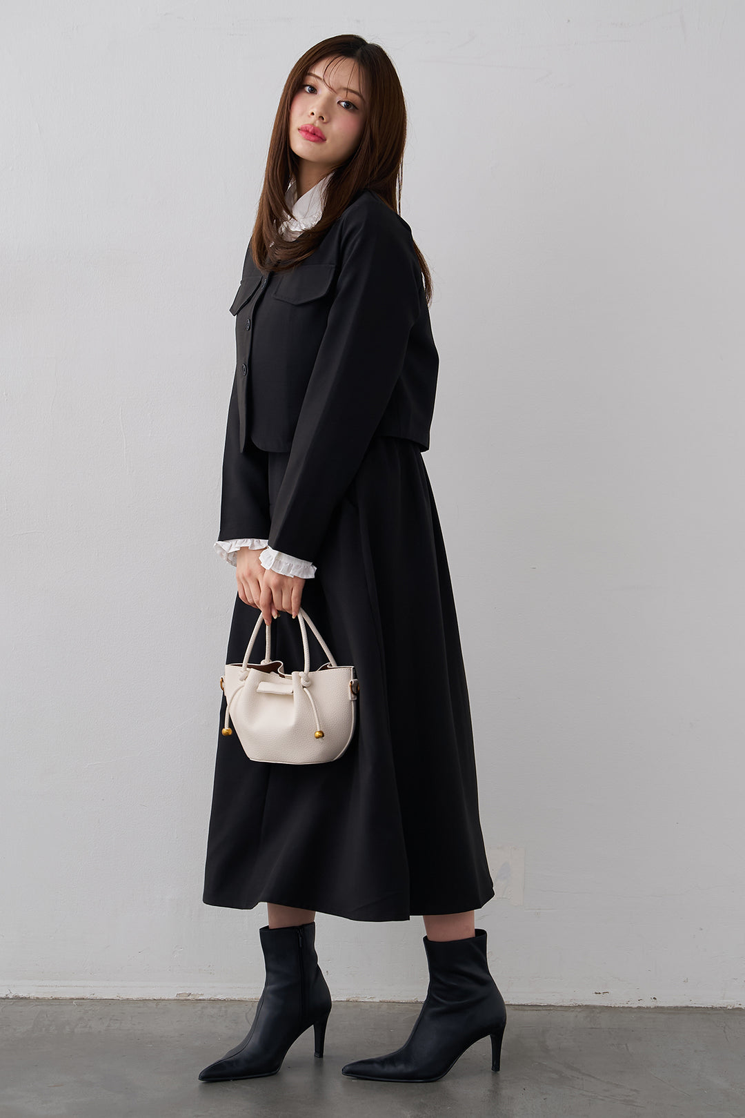 [予約]ノーカラークロップドジャケットスカートセット