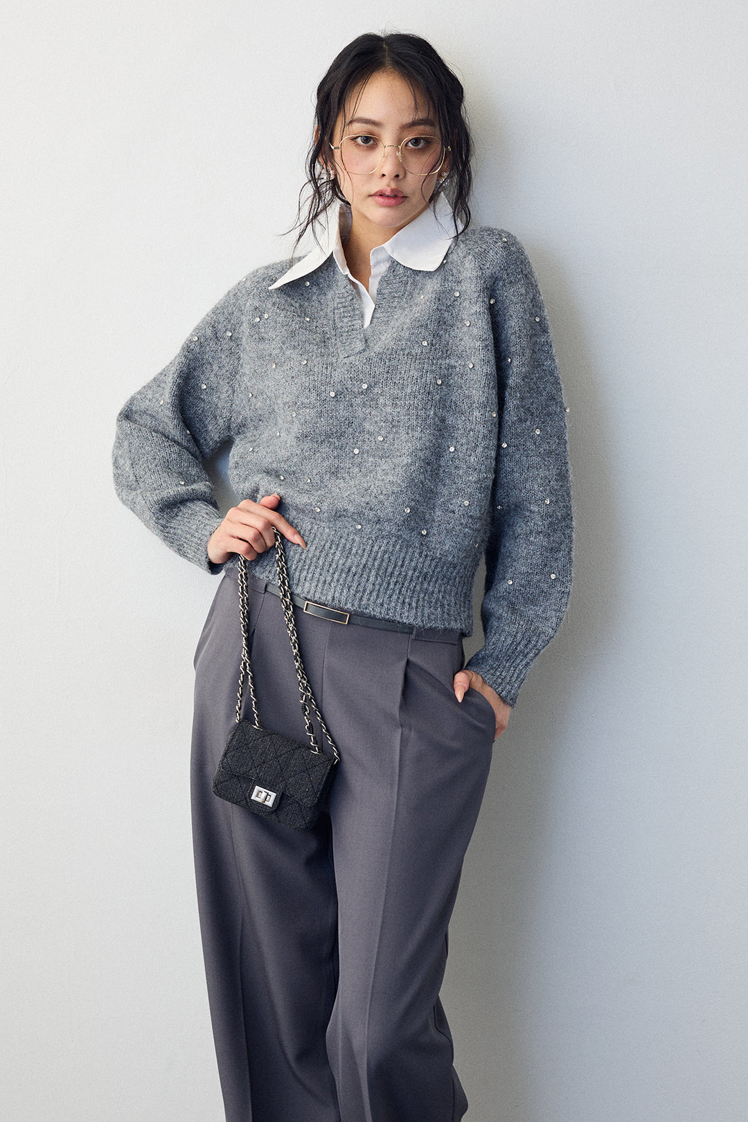 [予約]シャツ襟ラインストーンニットPO