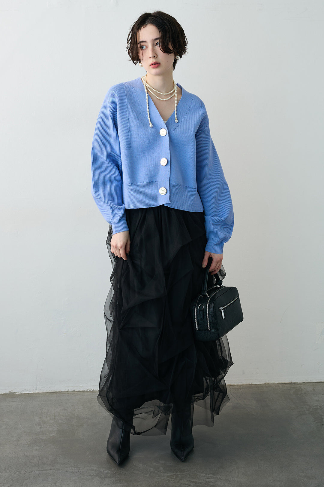 [予約/SET]スポンディッシュBIGボタンクロップドカーデ+マルチパターンタックチュールスカート(2set)