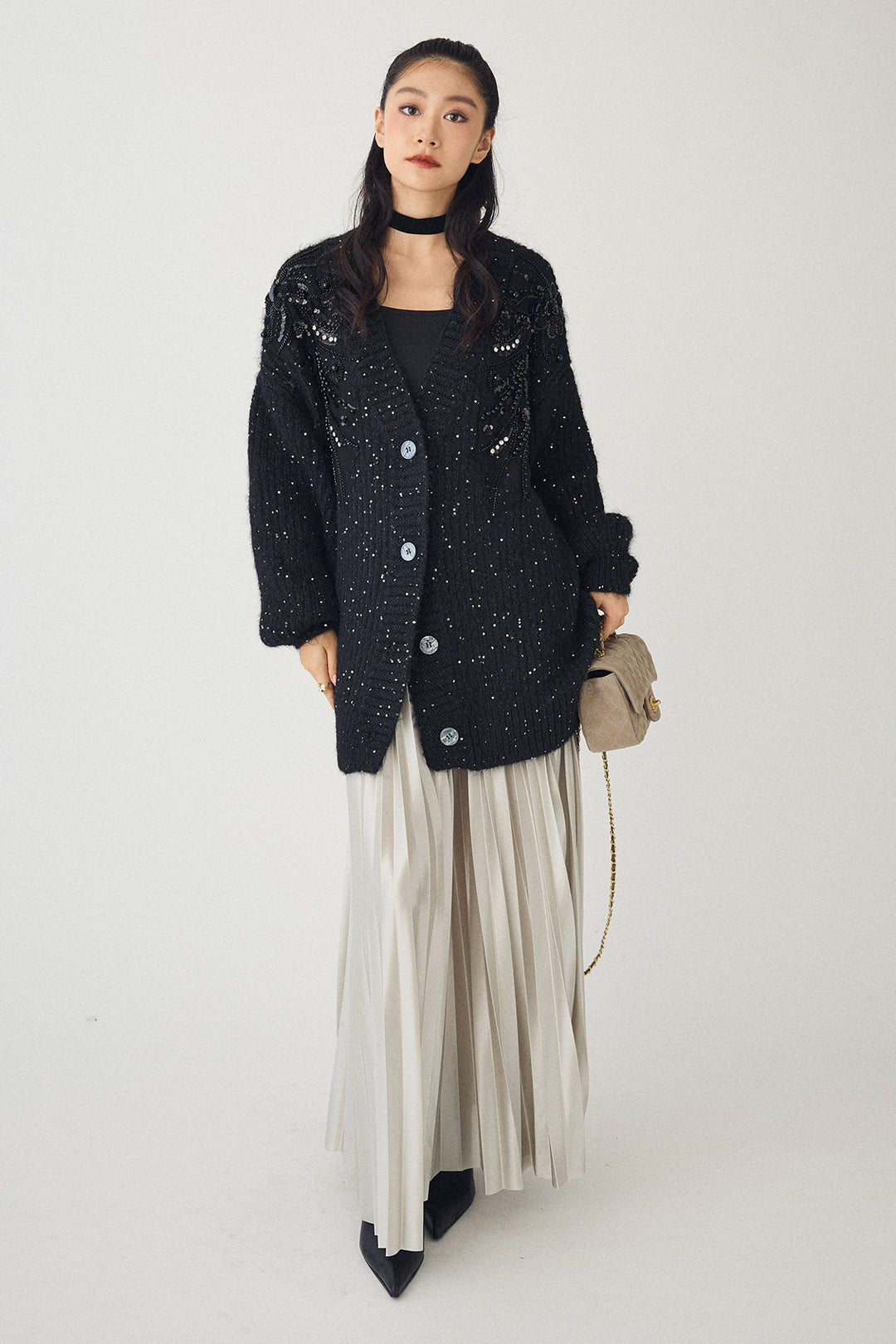 [予約/SET]ビーズフラワースパンコールシャイニーニットカーデ+シャイニープリーツサテンスカート(2set)