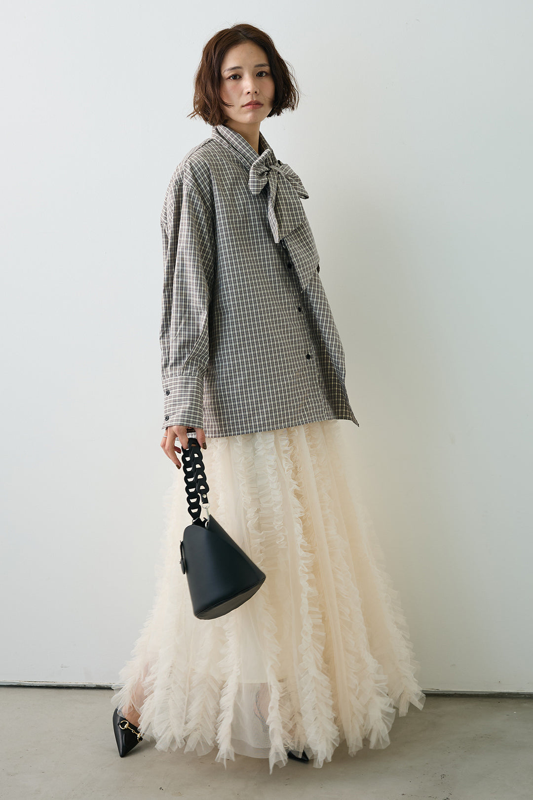 [予約/SET]マルチパターンボウタイアシメシャツ+Iラインホイップチュールスカート(2set)