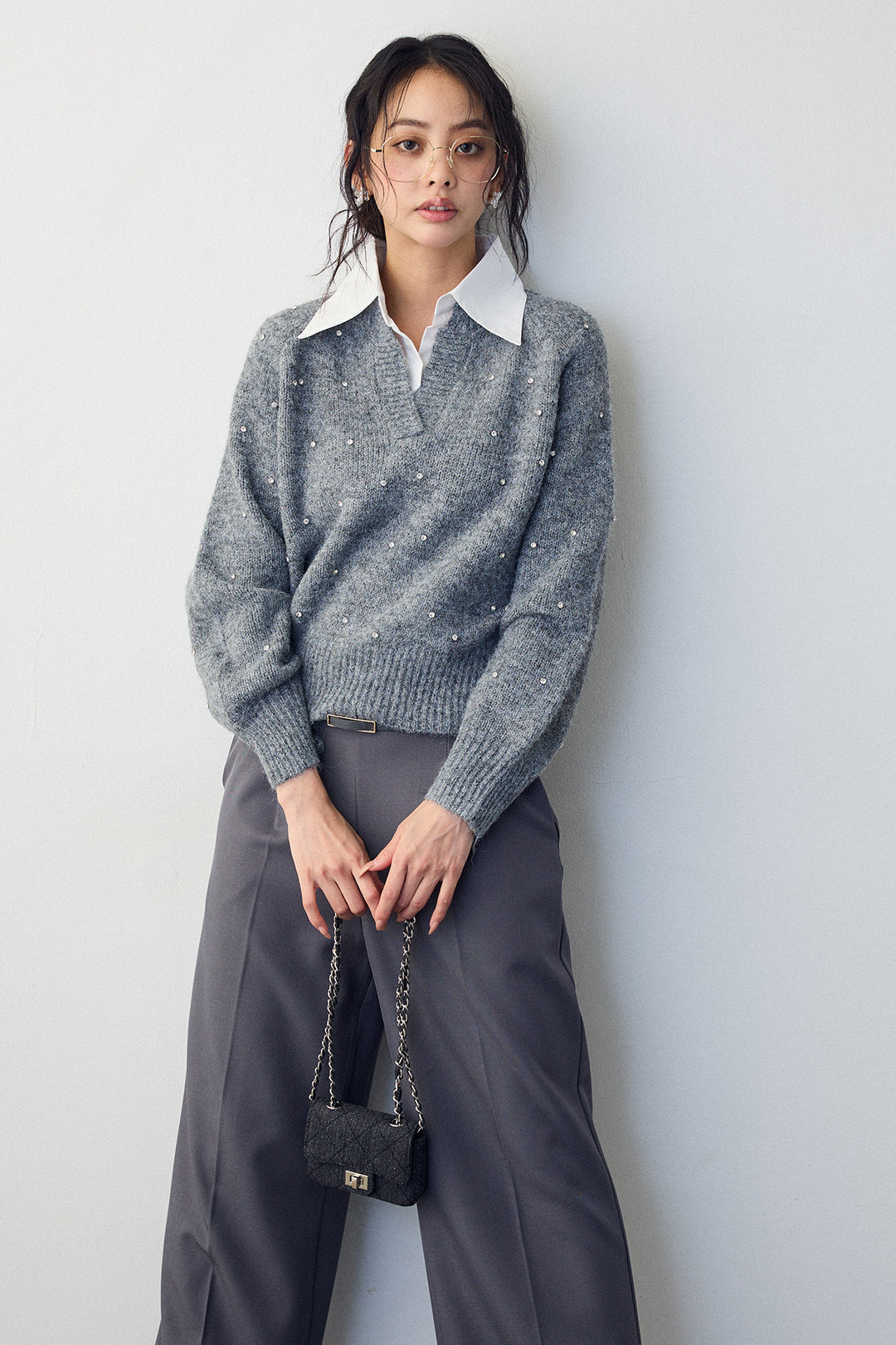 [予約]シャツ襟ラインストーンニットPO